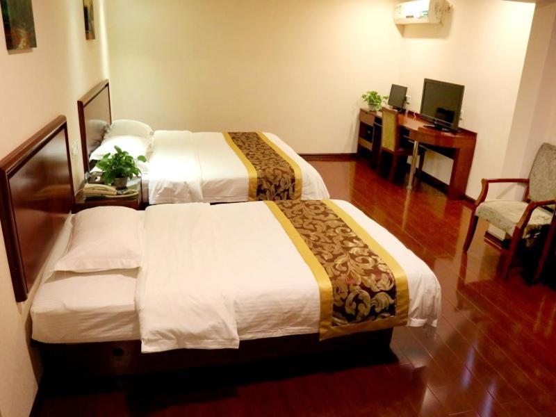 Greentree Inn Guiyang Court Street West Zhongshan Road Subway Station Business Hotel Exterior foto