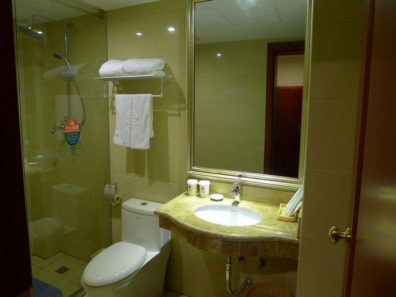 Greentree Inn Guiyang Court Street West Zhongshan Road Subway Station Business Hotel Exterior foto