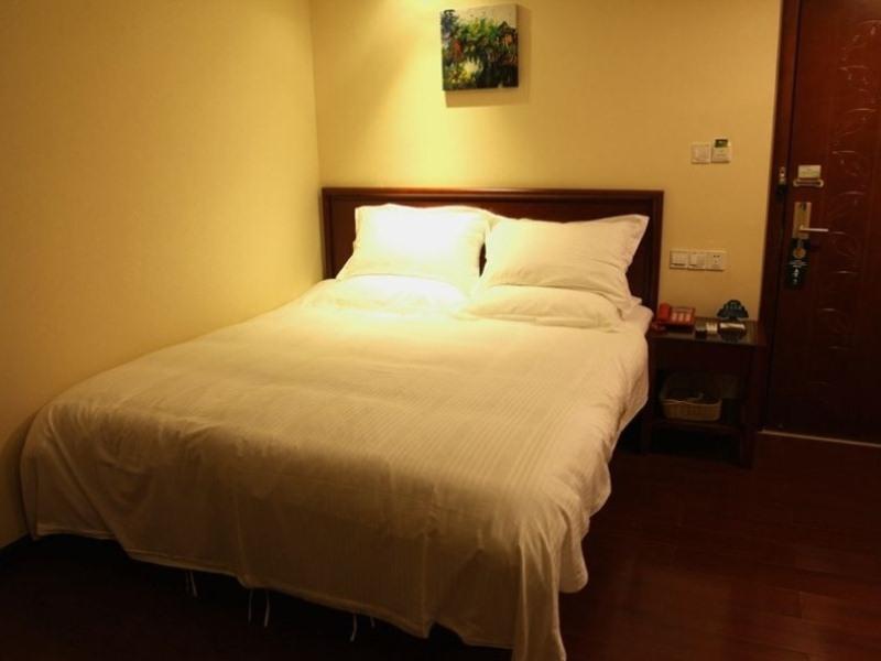 Greentree Inn Guiyang Court Street West Zhongshan Road Subway Station Business Hotel Exterior foto