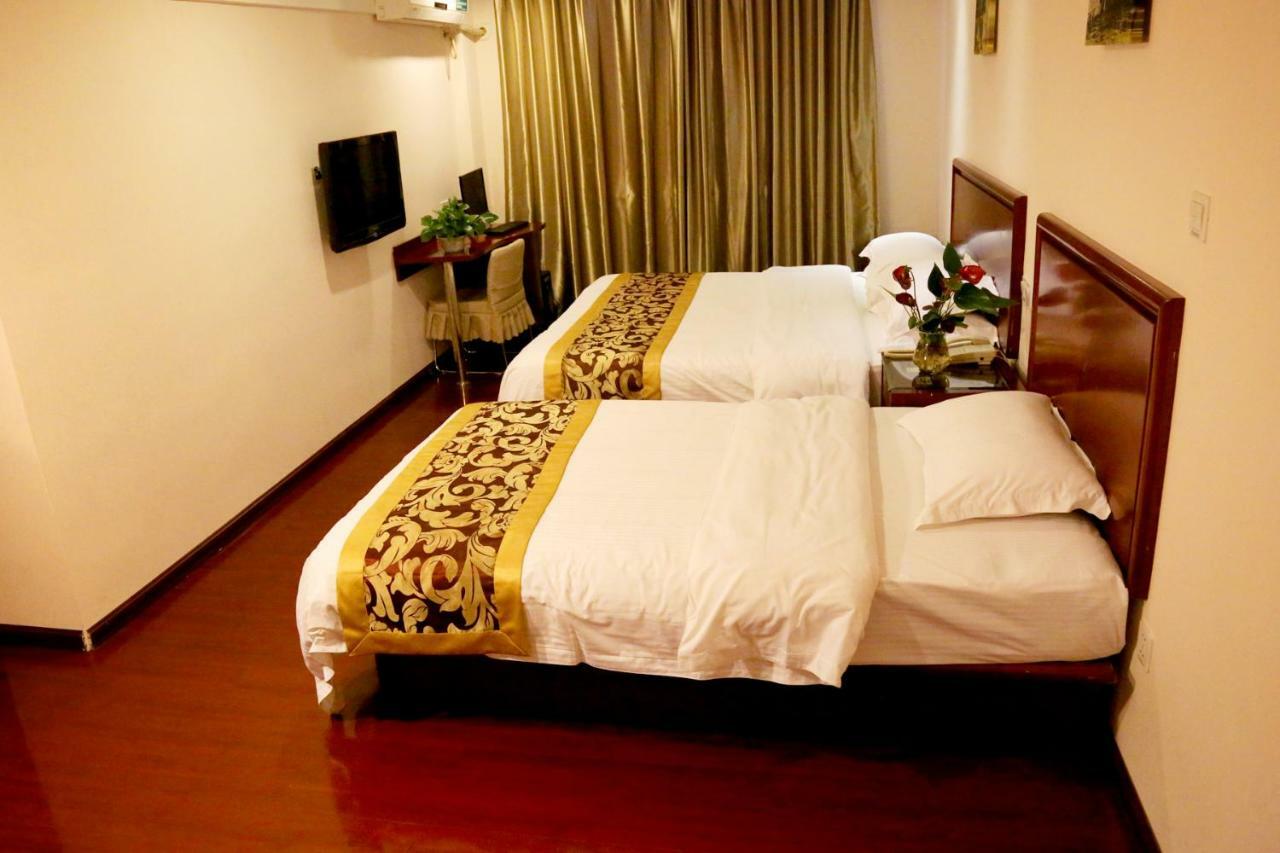 Greentree Inn Guiyang Court Street West Zhongshan Road Subway Station Business Hotel Exterior foto