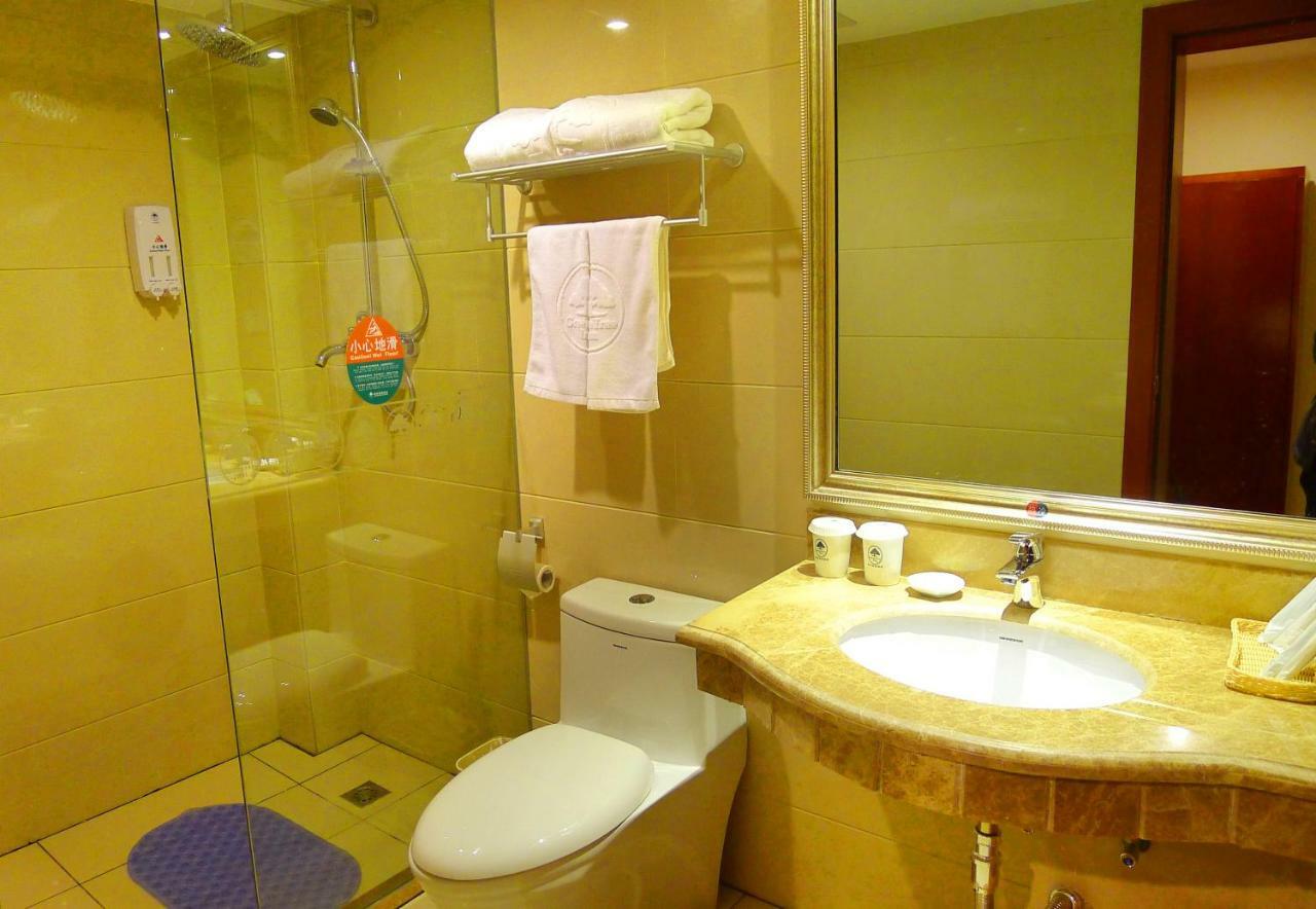 Greentree Inn Guiyang Court Street West Zhongshan Road Subway Station Business Hotel Exterior foto